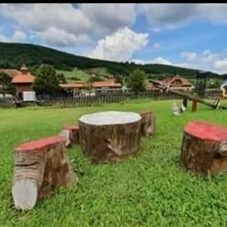 Sarganska Osmica Apartmán