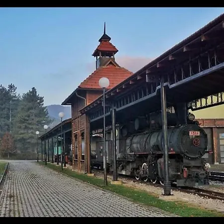 Sarganska Osmica Apartmán *