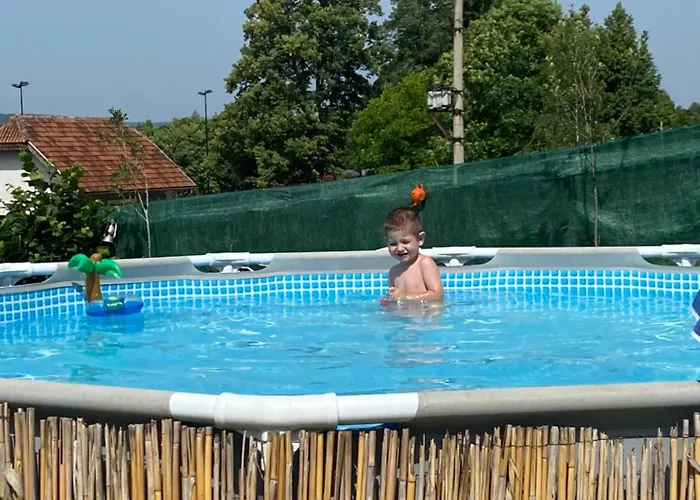 Sarganska Osmica Apartman